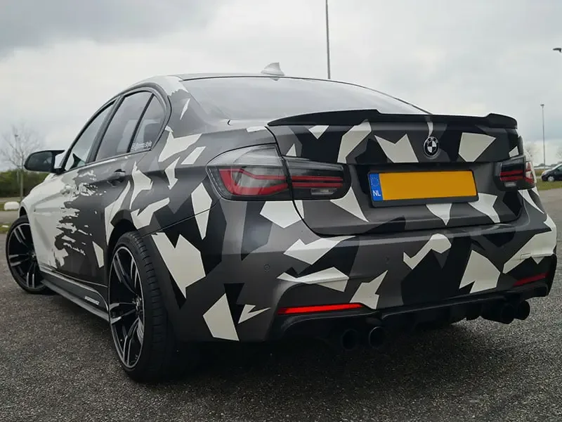Bmw-wrappachterkant