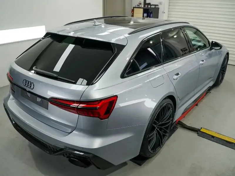 Autoramen tinten of blinderen